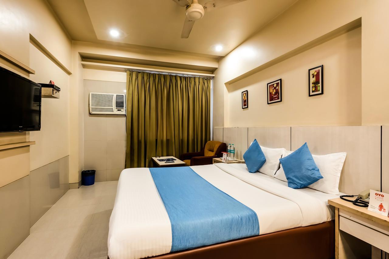Oyo Flagship 561 Host Inn Bombaim Exterior foto