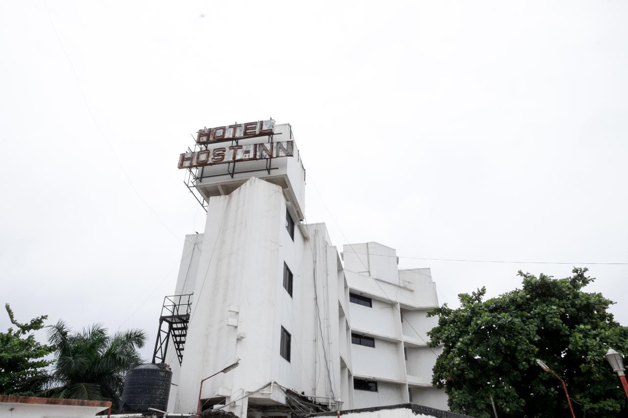 Oyo Flagship 561 Host Inn Bombaim Exterior foto